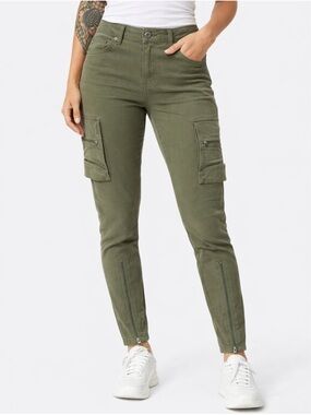 Good American Fatigue Green Cargo Pants